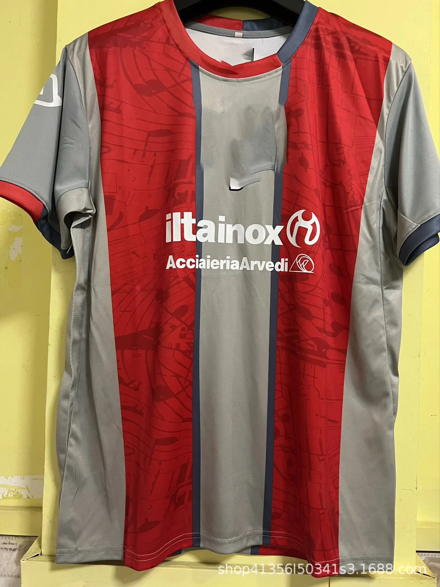 Design Leeds United x Red Bull Leipzig Third Jersey Black Gold Jersey - 14