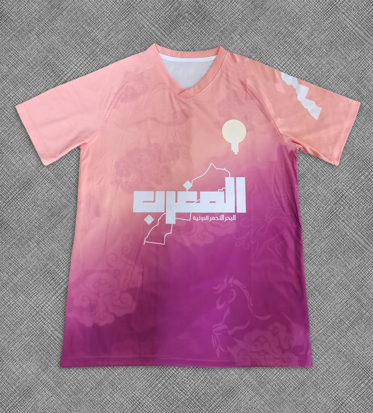Design FC Bayern Munich 125th Anniversary Special Edition Red Jersey - 3