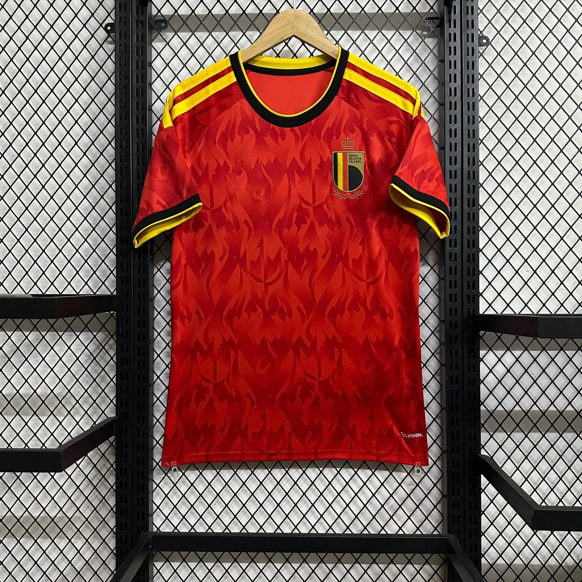 Puma Football Jerseys National Team Short-Sleeve — Fans 26-27 Belgium Home