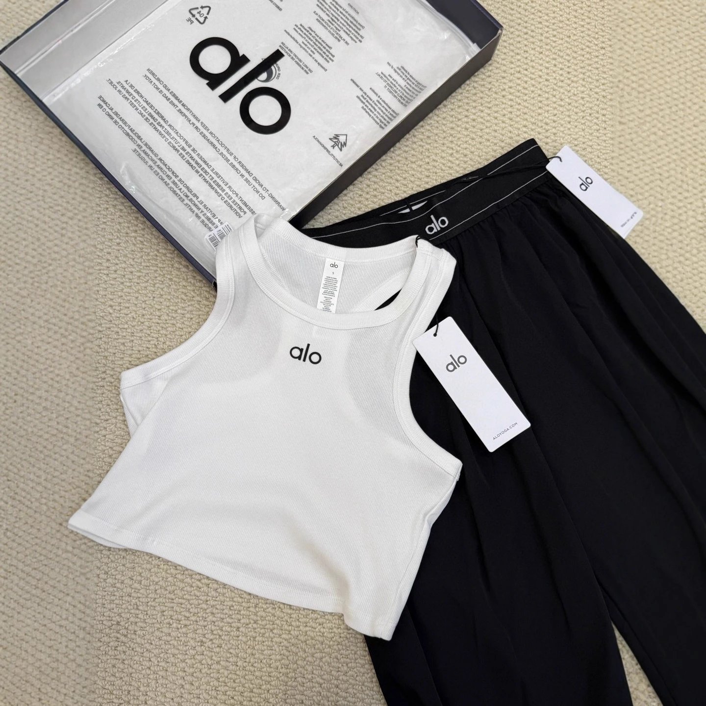 Alo Vests Ribbed Cropped Logo Tank Top image 2