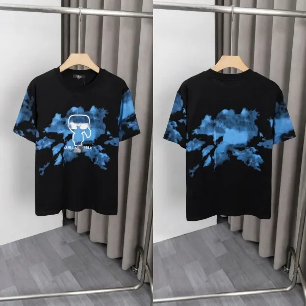 Design Karl Lagerfeld x Blue Cloud Print Black T-Shirt T-Shirts - 1
