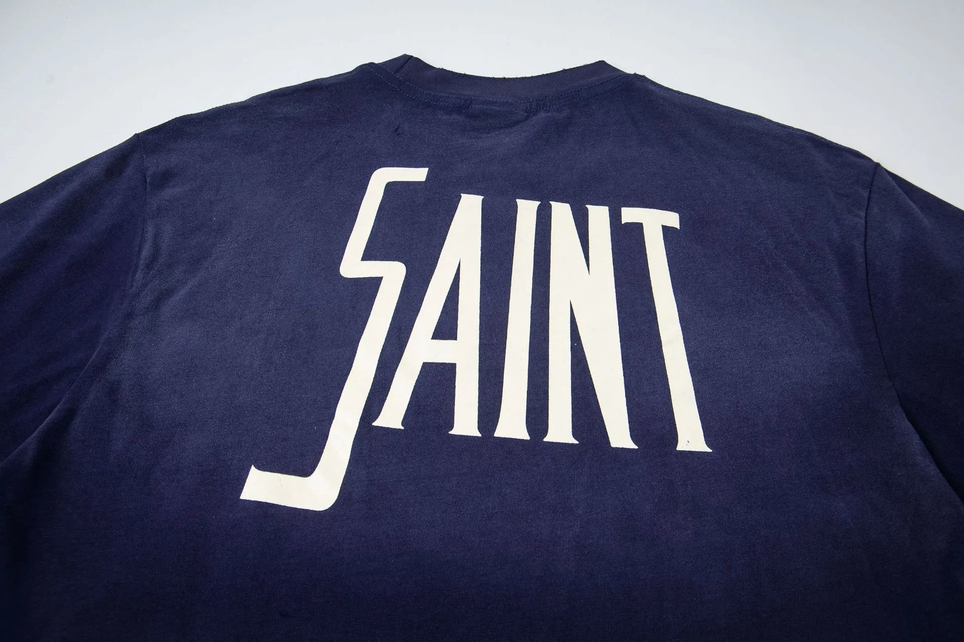Design Saint x Friends TV Show Graphic Print White T-Shirt T-Shirts - 26
