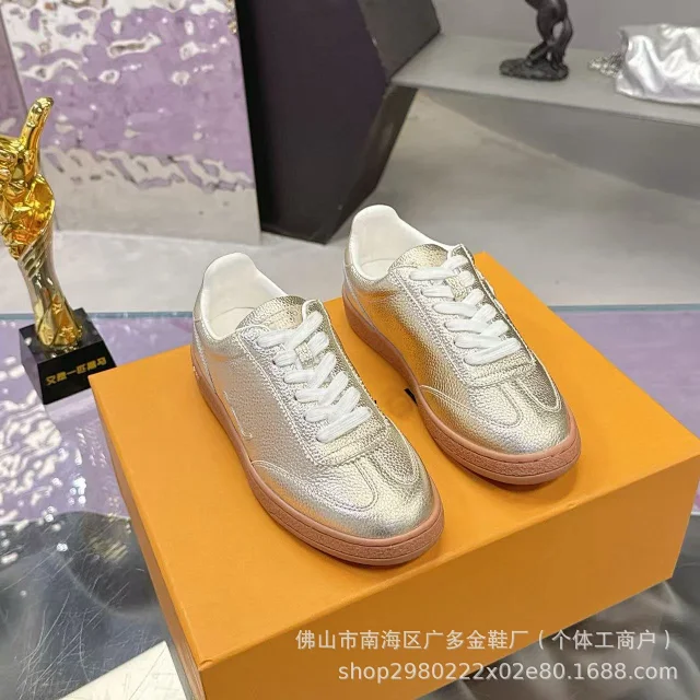 Unbranded Sneakers Low-Top Leather with Gum Soles product detail image 3