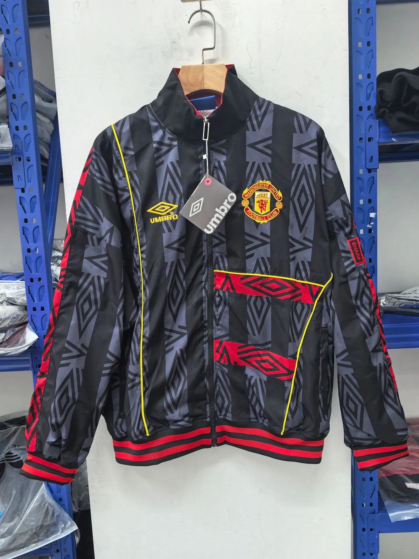 Design FC Bayern Munich 125th Anniversary Track Jacket White / Red Outerwear - 21