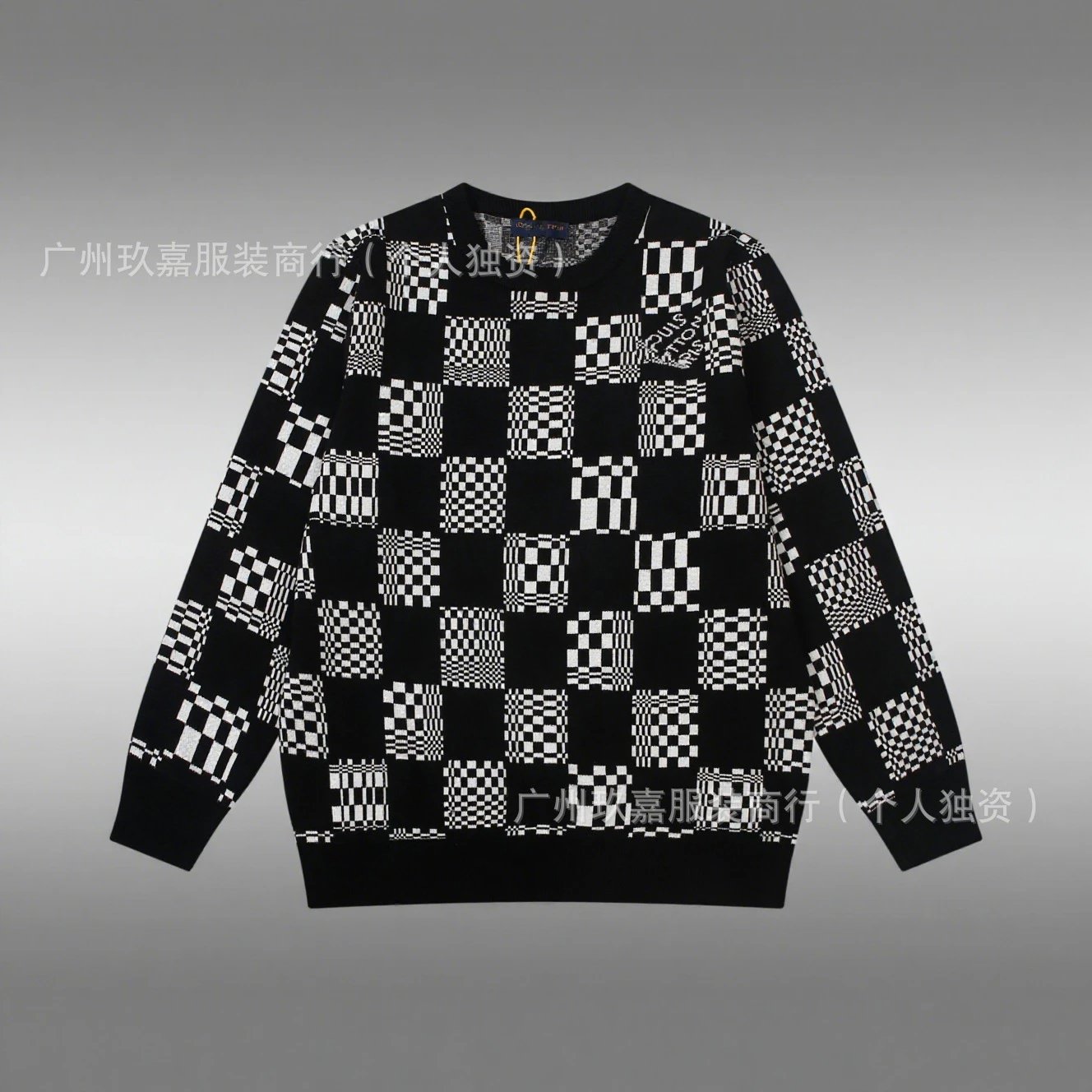 Design Paper Airplane Graphic Knit Sweater White - 23