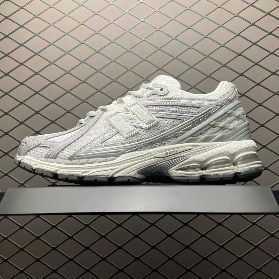 Nlock Sneakers 1906R mesh running — Silver gray