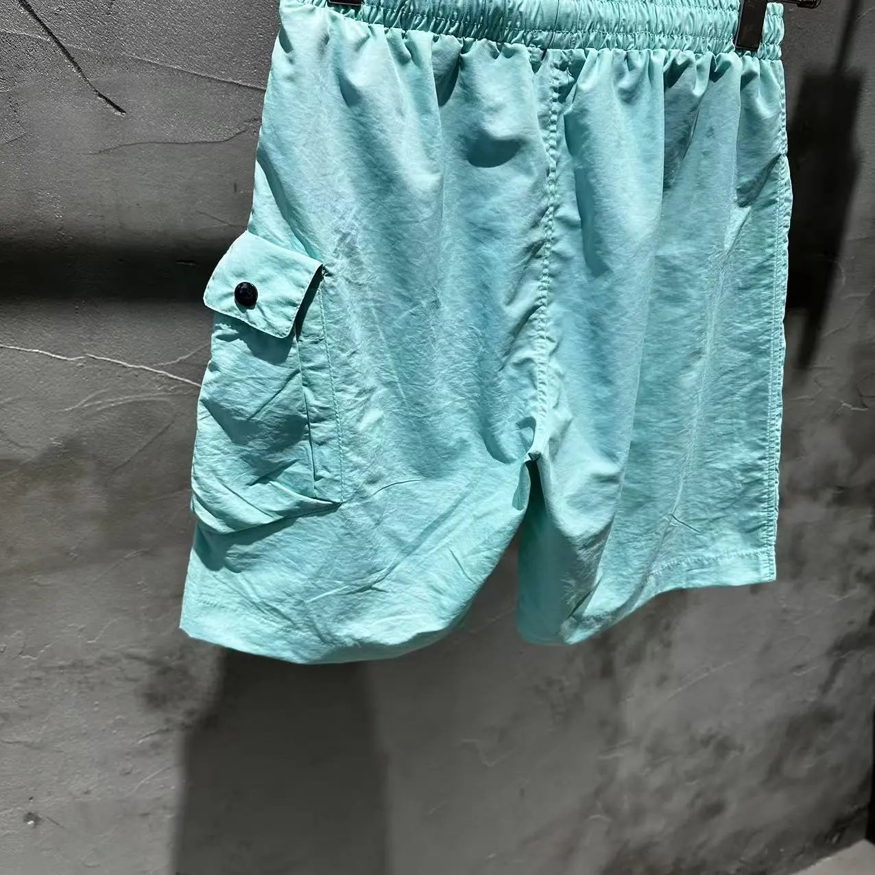 C.P. Company Goggle Pocket Shorts Blue - 18
