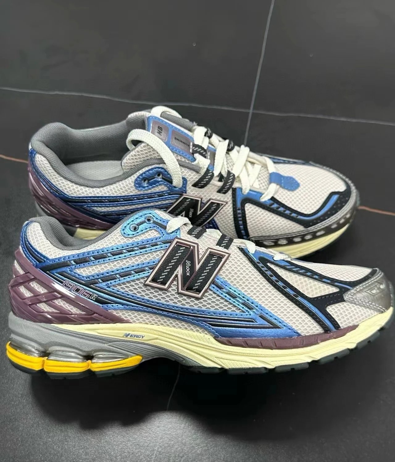 Nlock Sneakers 1906R mesh running — Rice Green