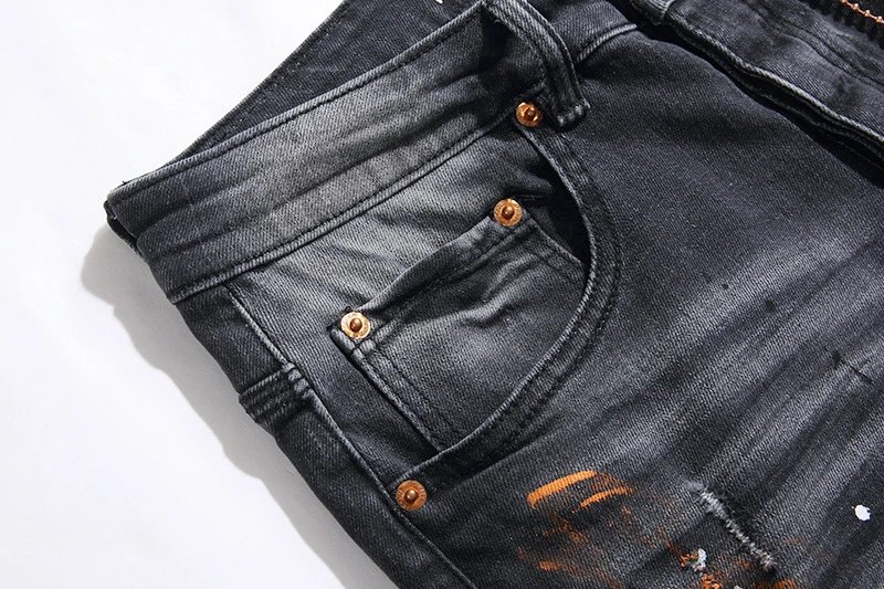 Amiri Distressed Slim Fit Light Wash Jeans - 37