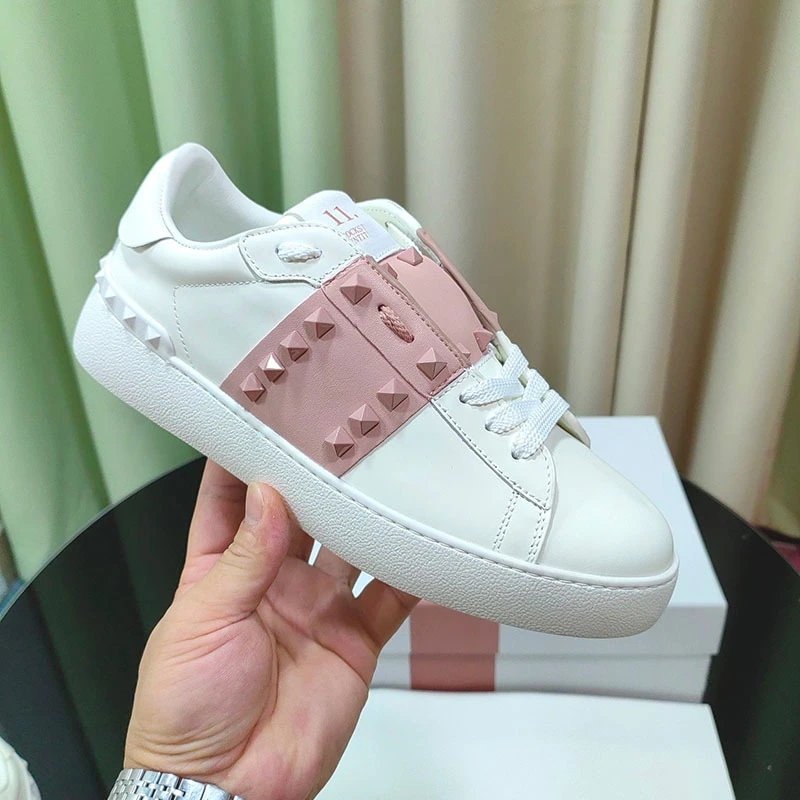 Unbranded Sneakers Low-Top Leather with Contrast Band and Pyramid Studs — Color 13