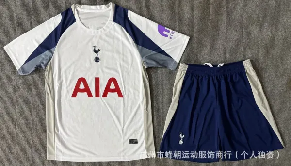 Tottenham Hotspur Training Kit White / Navy Jersey and Shorts Set - 1