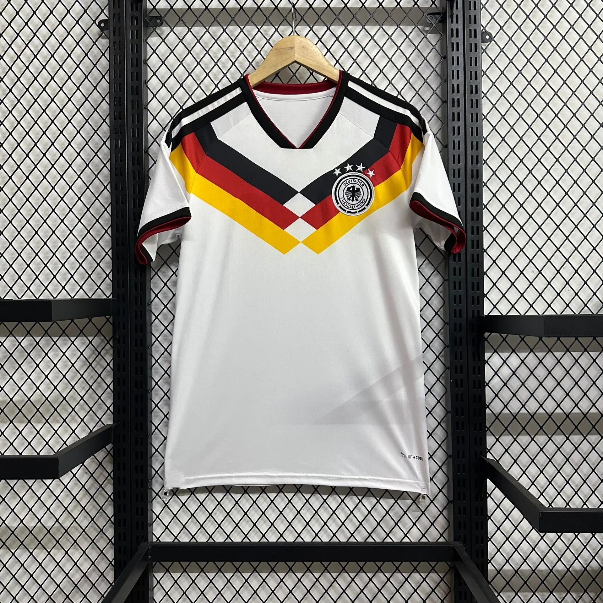 Puma Football Jerseys National Team Short-Sleeve — Fans 26-27 Germany home game