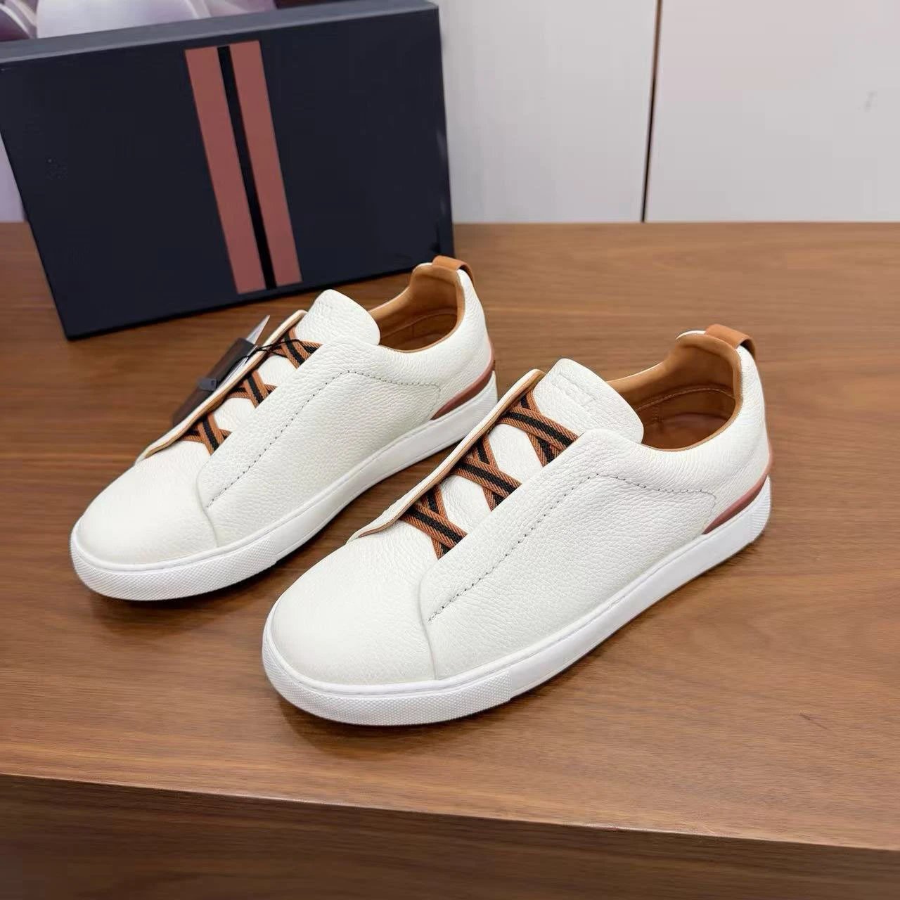 Hogan Interactive Sneakers Black with Tan Accents Casual Shoes - 8
