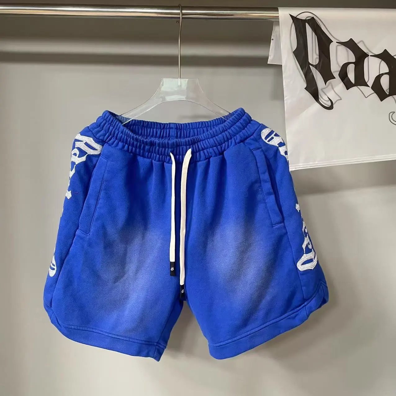 GOOD BRAND Goods Logo-Print Drawstring Waist Shorts Burgundy Shorts - 9