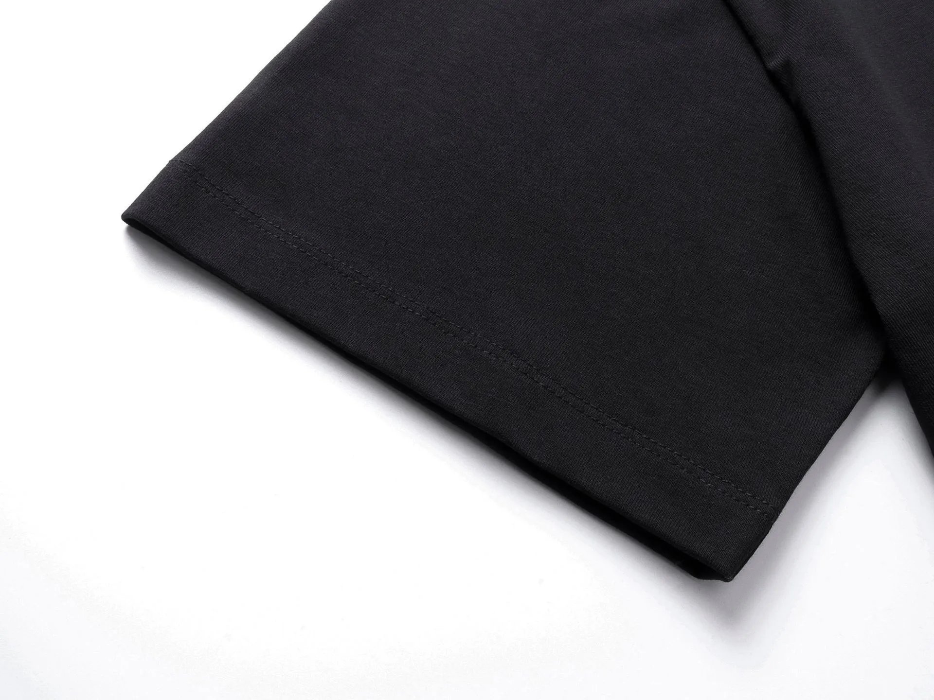 Cactus Jack Graphic Logo Black T-Shirt and Shorts Set - 27