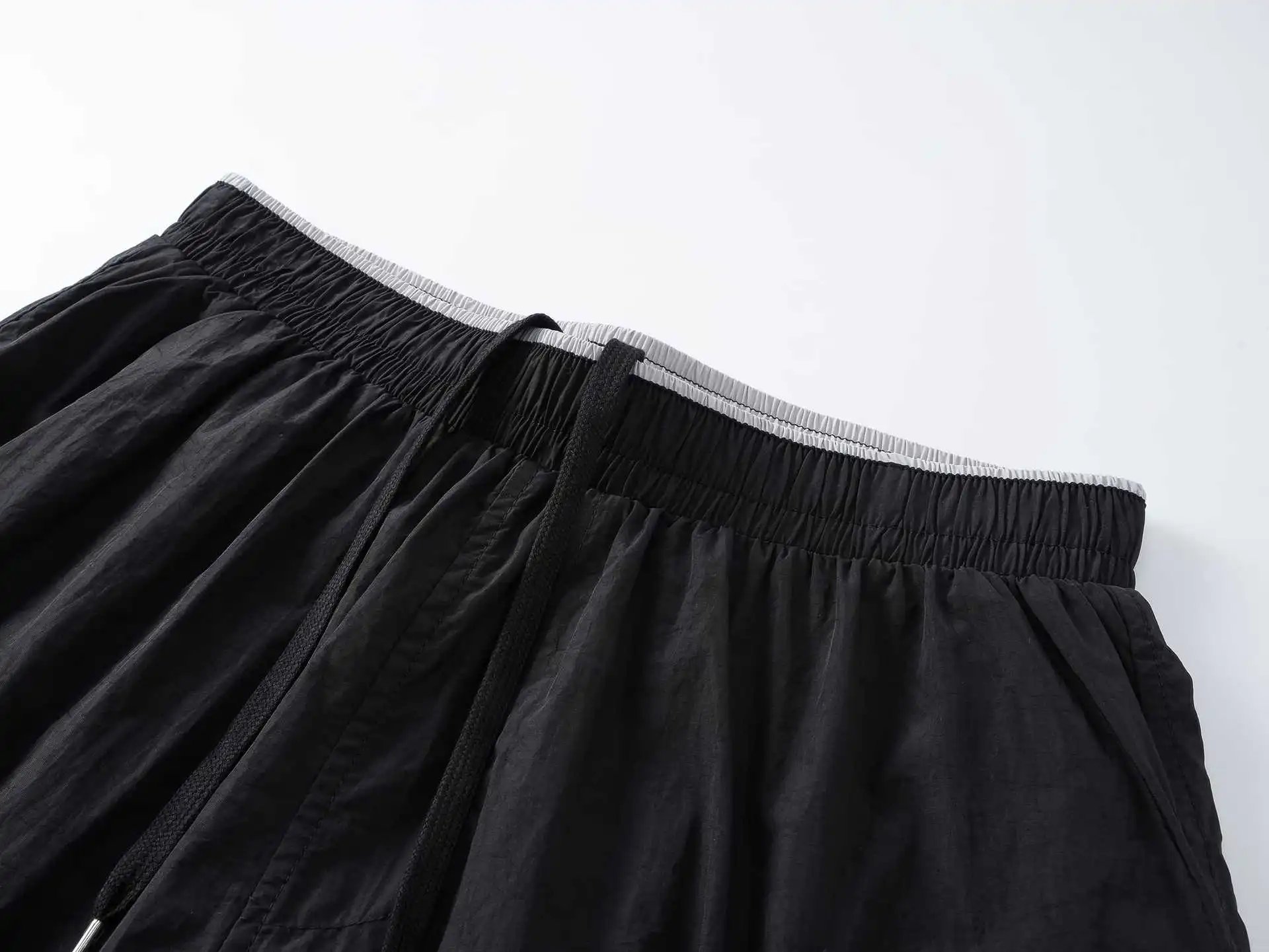 C.P. Company Cargo Shorts Gray - 9