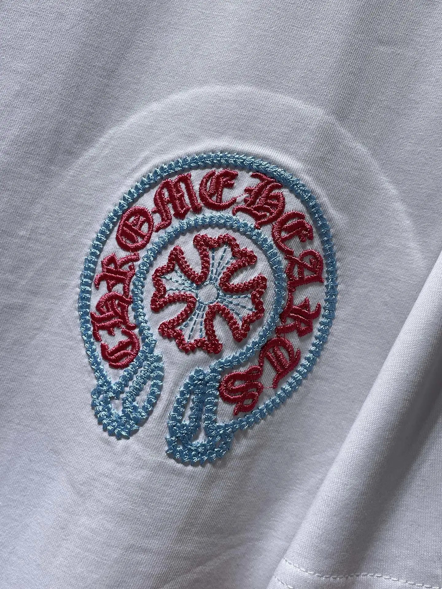Chrome Hearts Circle Cross Embroidered White T-Shirt - 26