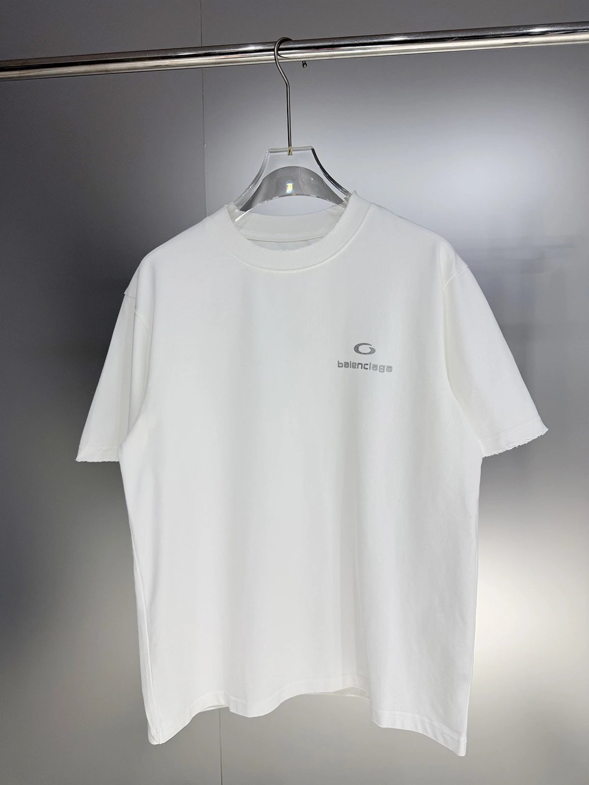 Lululemon Logo Tee White T-Shirt - 15