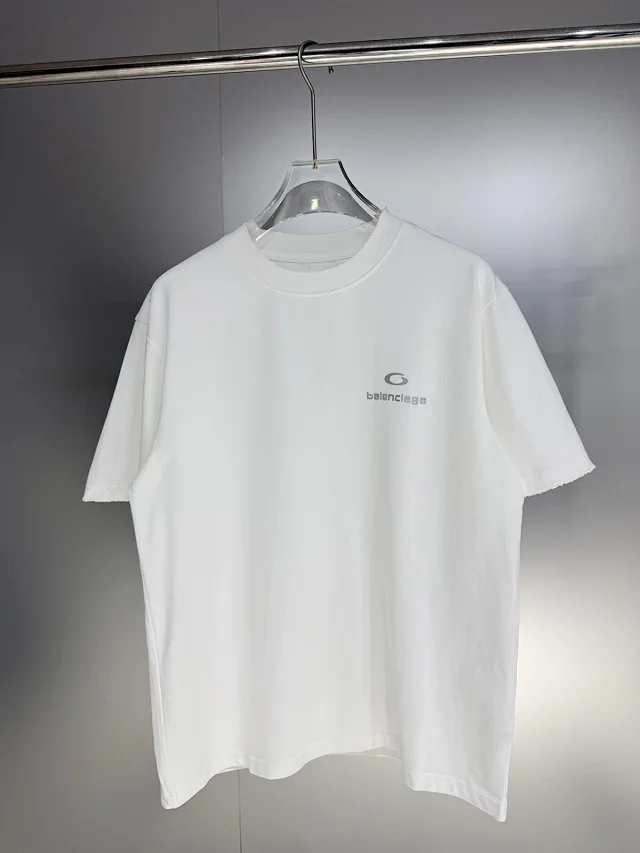 Balenciaga Multiple graphic T-shirt designs product detail image 14