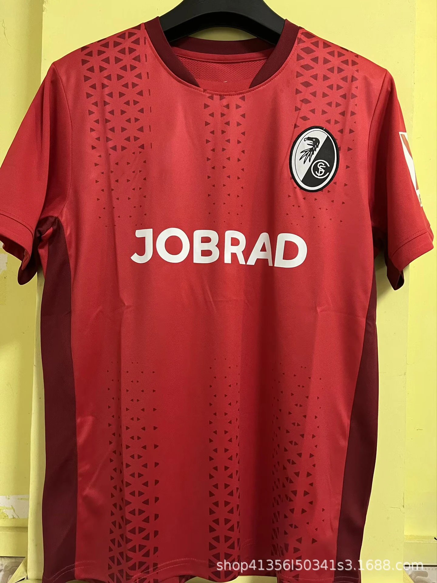 Design Leeds United x Red Bull Leipzig Third Jersey Black Gold Jersey - 6