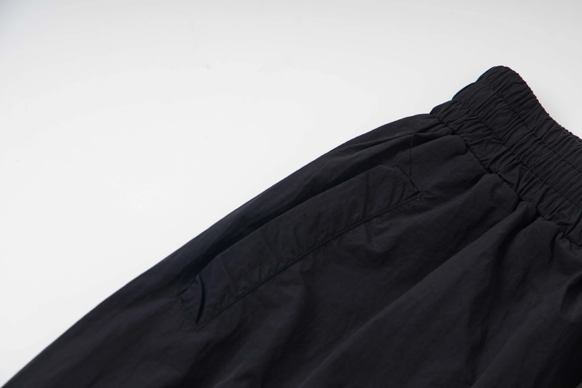 Design Mixer Emotion Track Pants Black Pants - 28