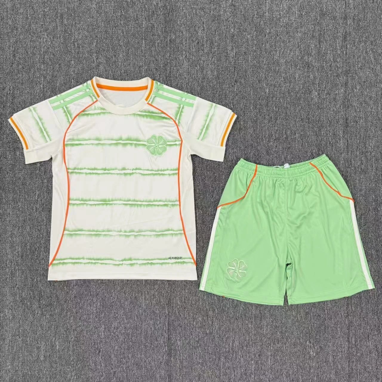 Design Newcastle United 2023-24 Third Kit Green / White Jersey and Shorts Set Sets - 27
