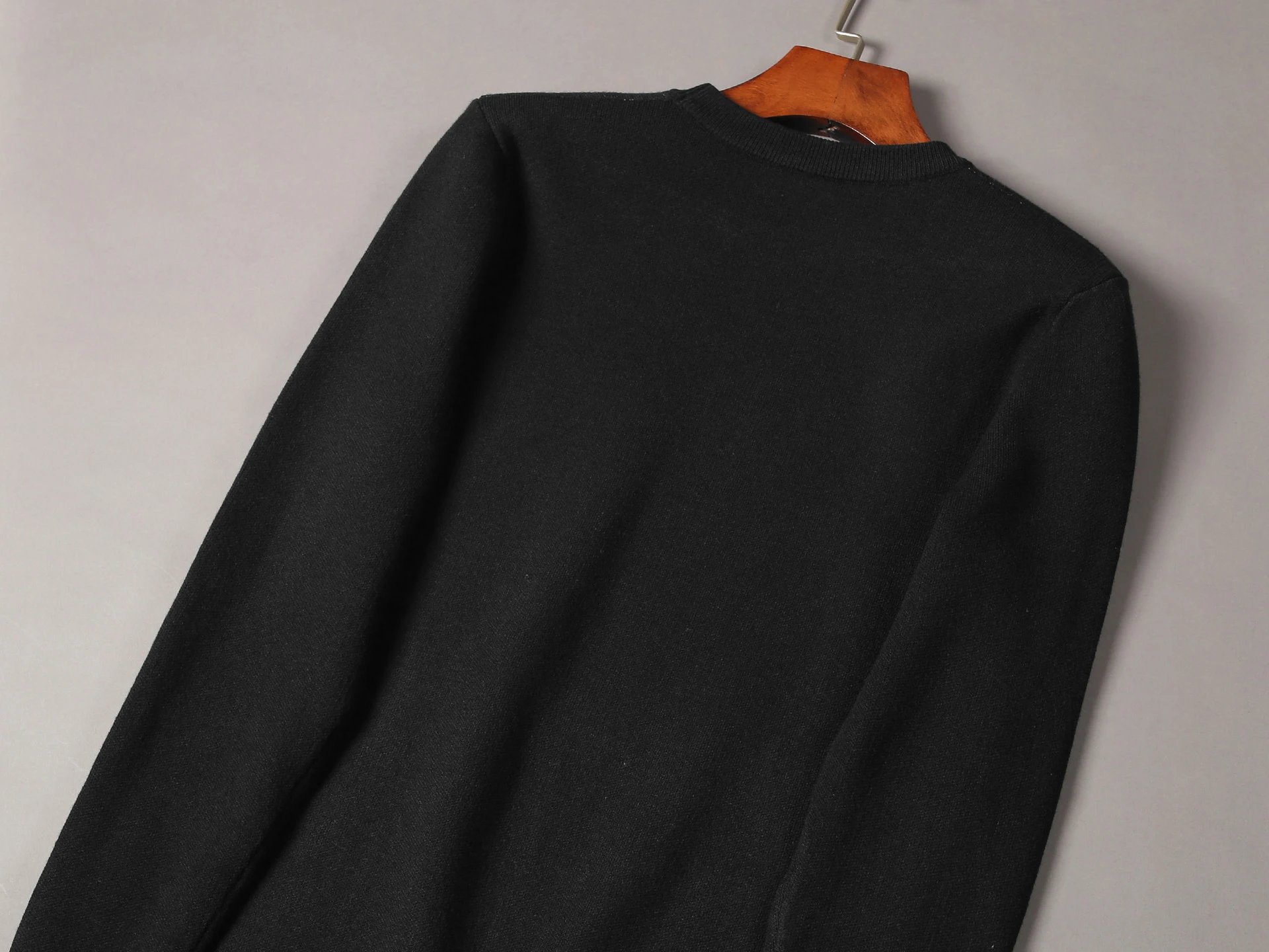 Versace Medusa Embroidered Diagonal Stripe Sweater Gray / Navy - 6