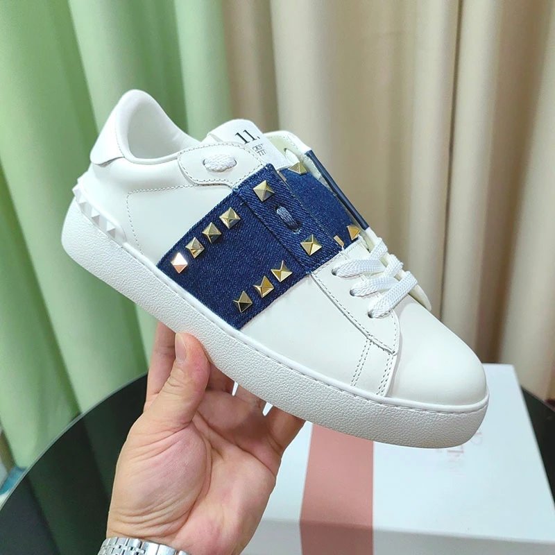 Unbranded Sneakers Low-Top Leather with Contrast Band and Pyramid Studs — Color 31