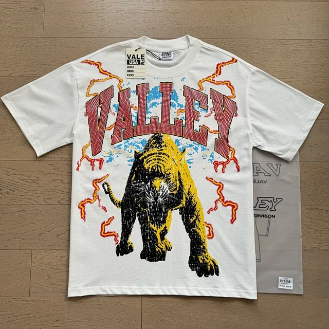 Unbranded T-Shirts Graphic Print Short-Sleeve T-Shirt product detail image 5