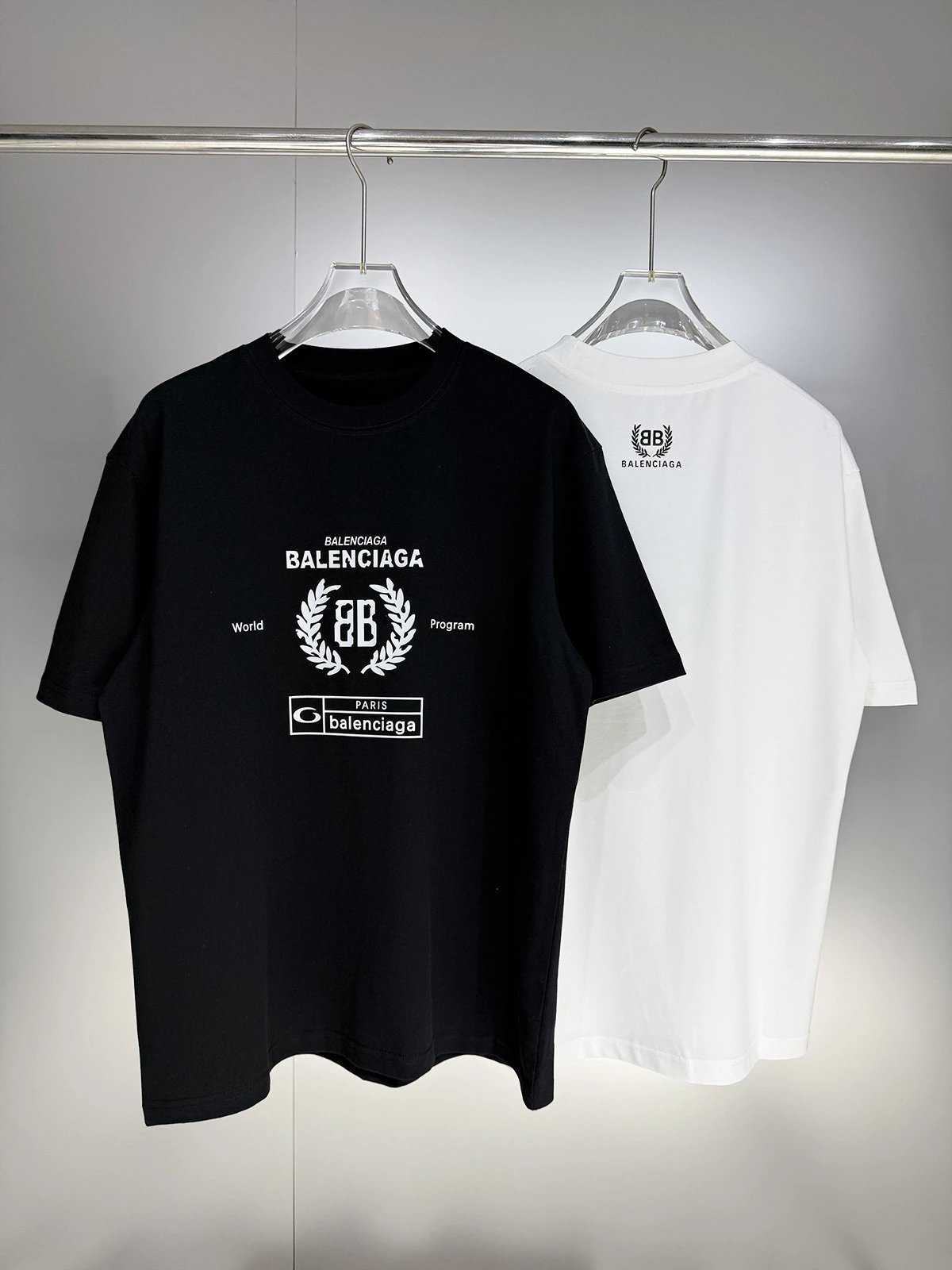 Lululemon Logo Tee White T-Shirt - 23
