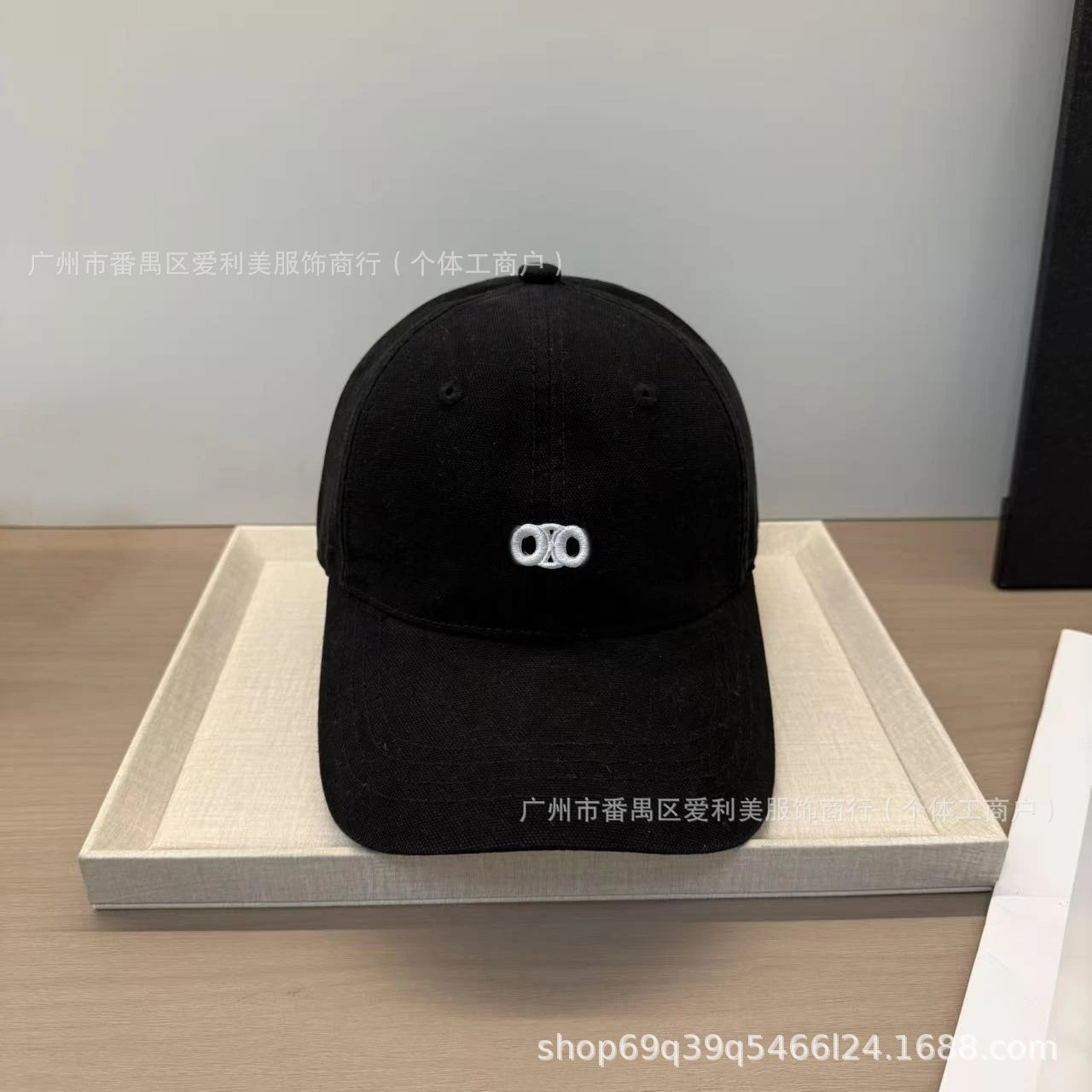 Design Minimalist Double-O Embroidered Black Baseball Cap - 7