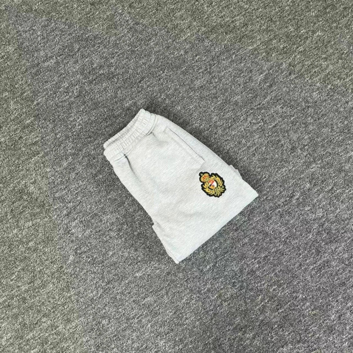 Burberry Logo-Embroidered Heather Gray Sweatpants - 9