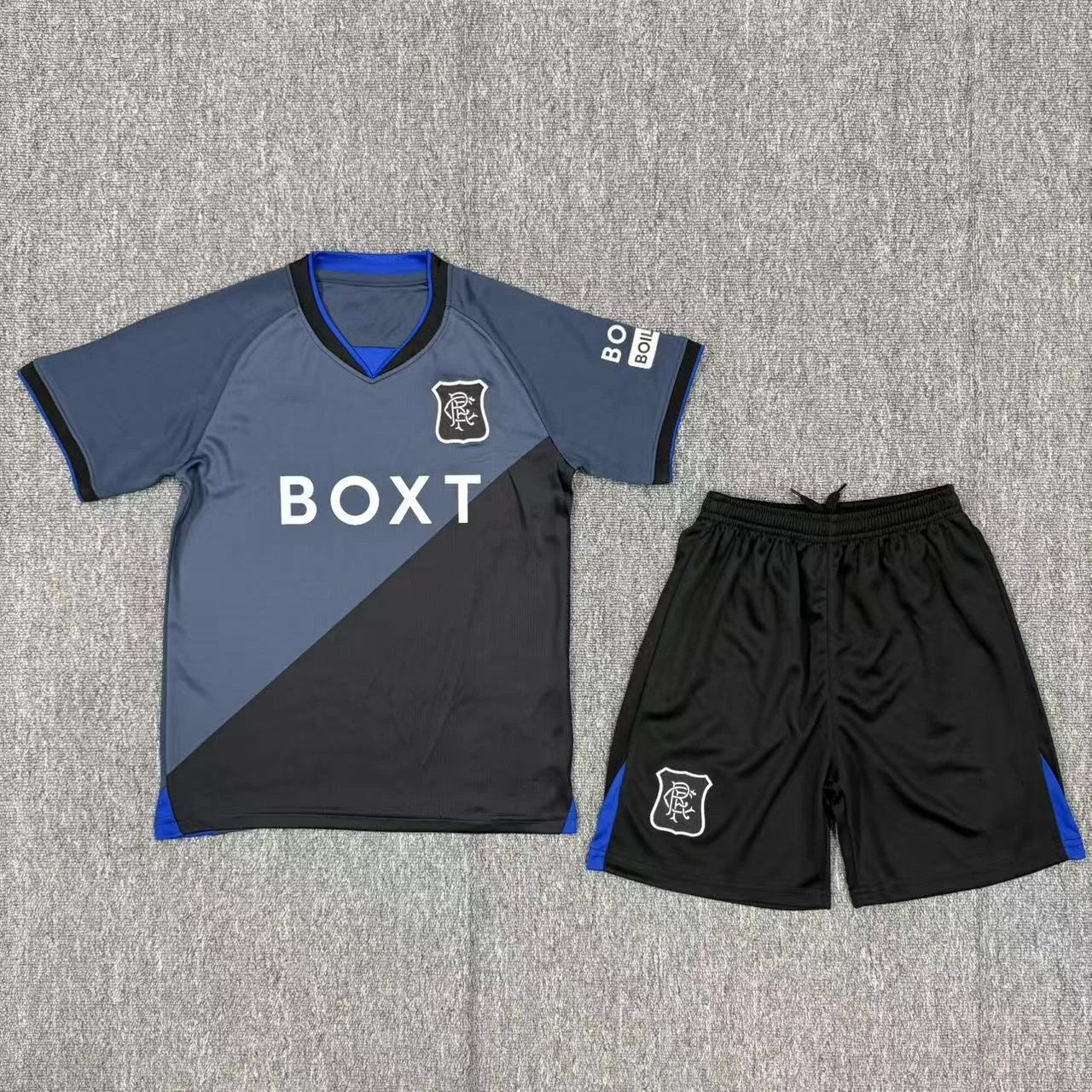 Design Newcastle United 2023-24 Third Kit Green / White Jersey and Shorts Set Sets - 8