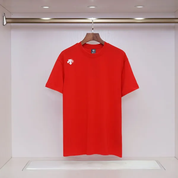 Descente Red Logo T-Shirt - 1