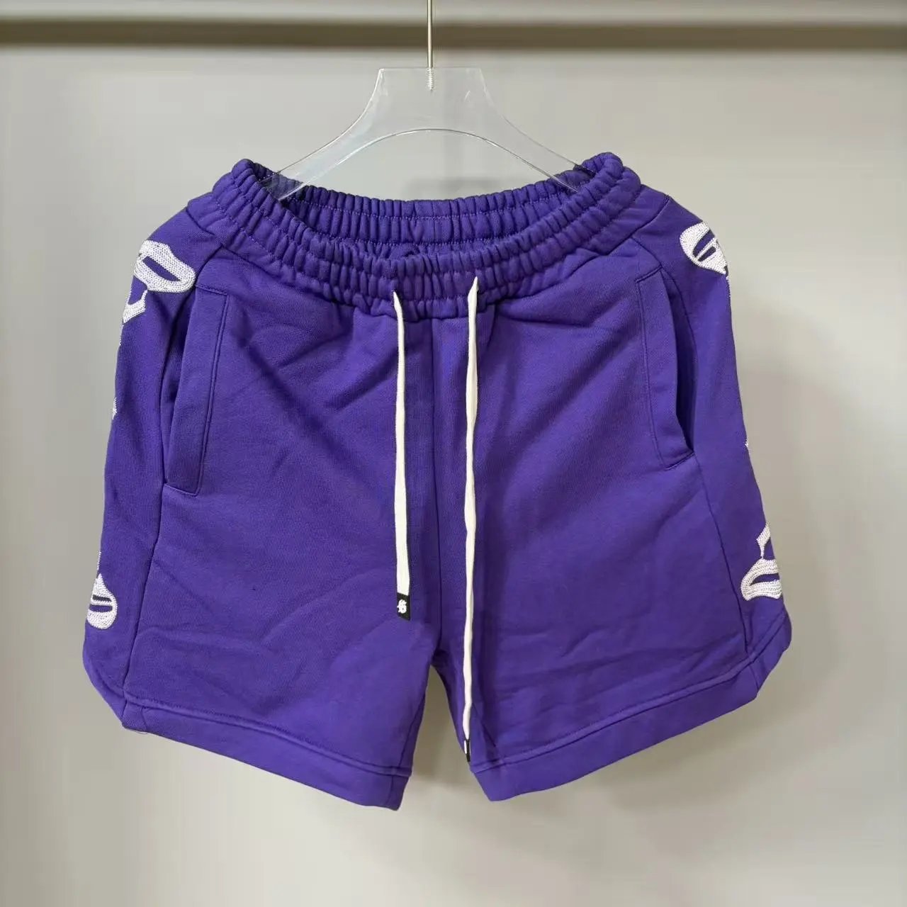 GOOD BRAND Goods Logo-Print Drawstring Waist Shorts Burgundy Shorts - 6