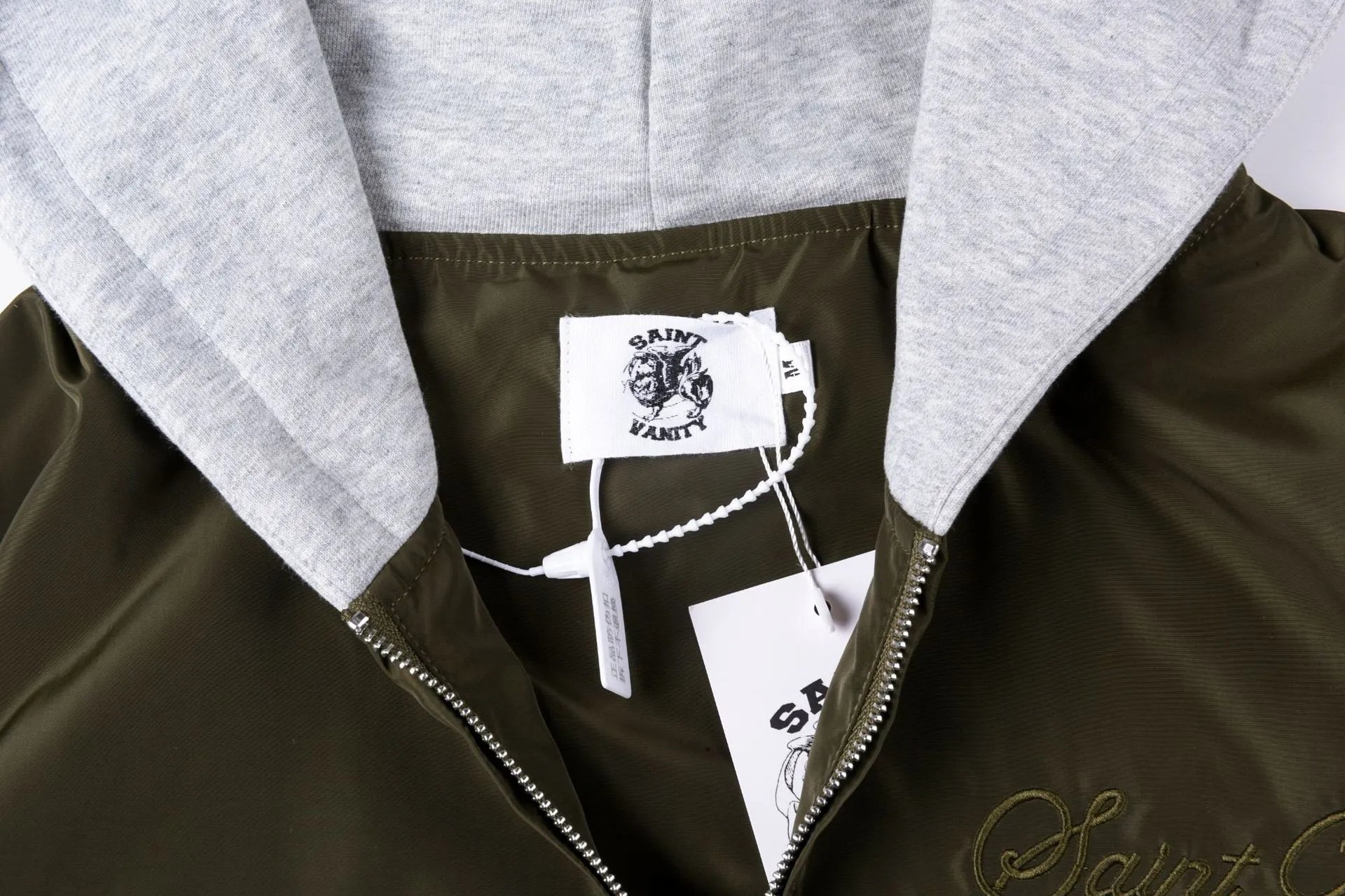 Design Saint Vanity Camo Hooded Windbreaker Jacket Outerwear - 8