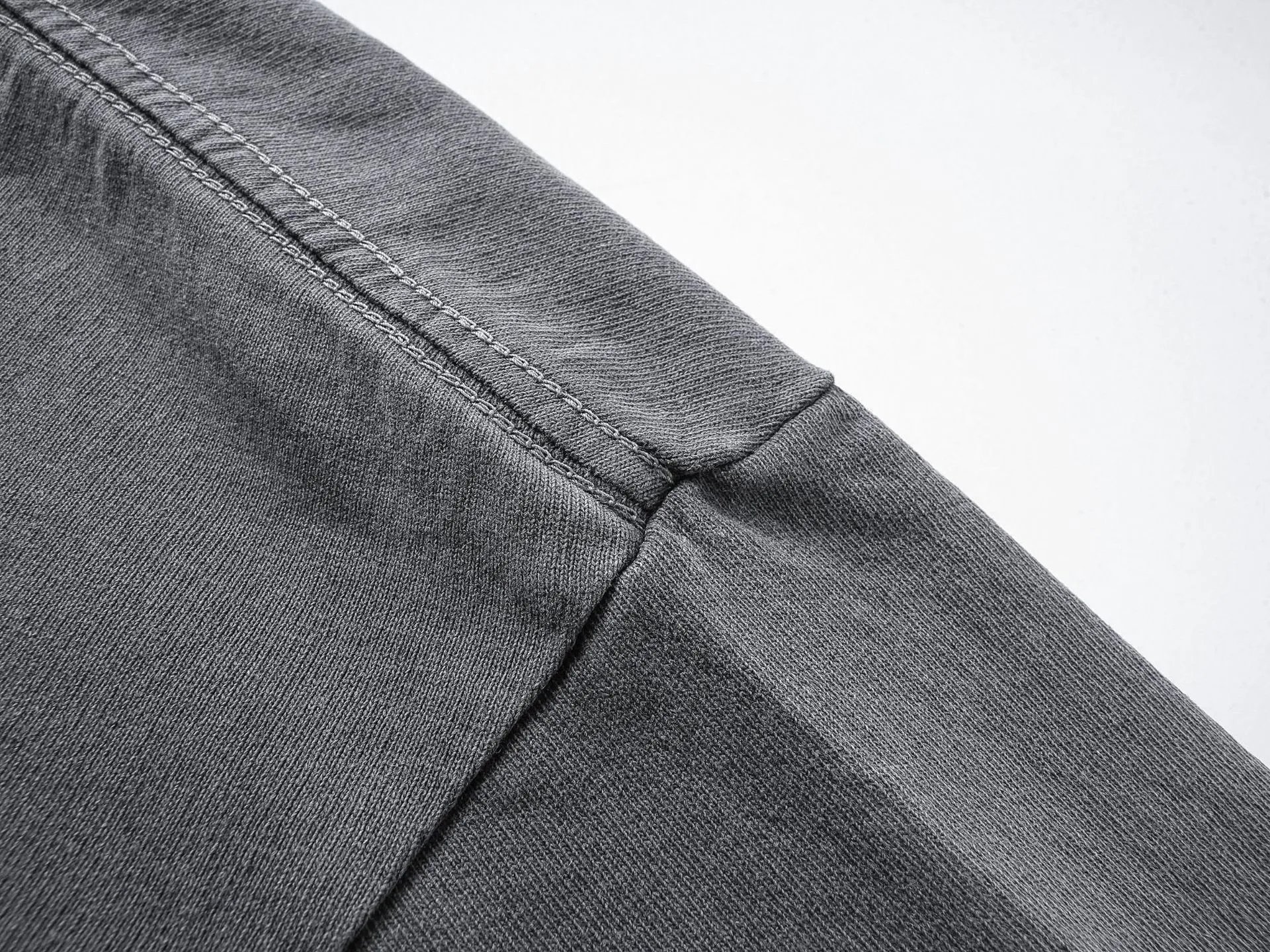 Carhartt Work In Progress Carhartt WIP Logo Raglan T-Shirt Navy / Gray T-Shirts - 23