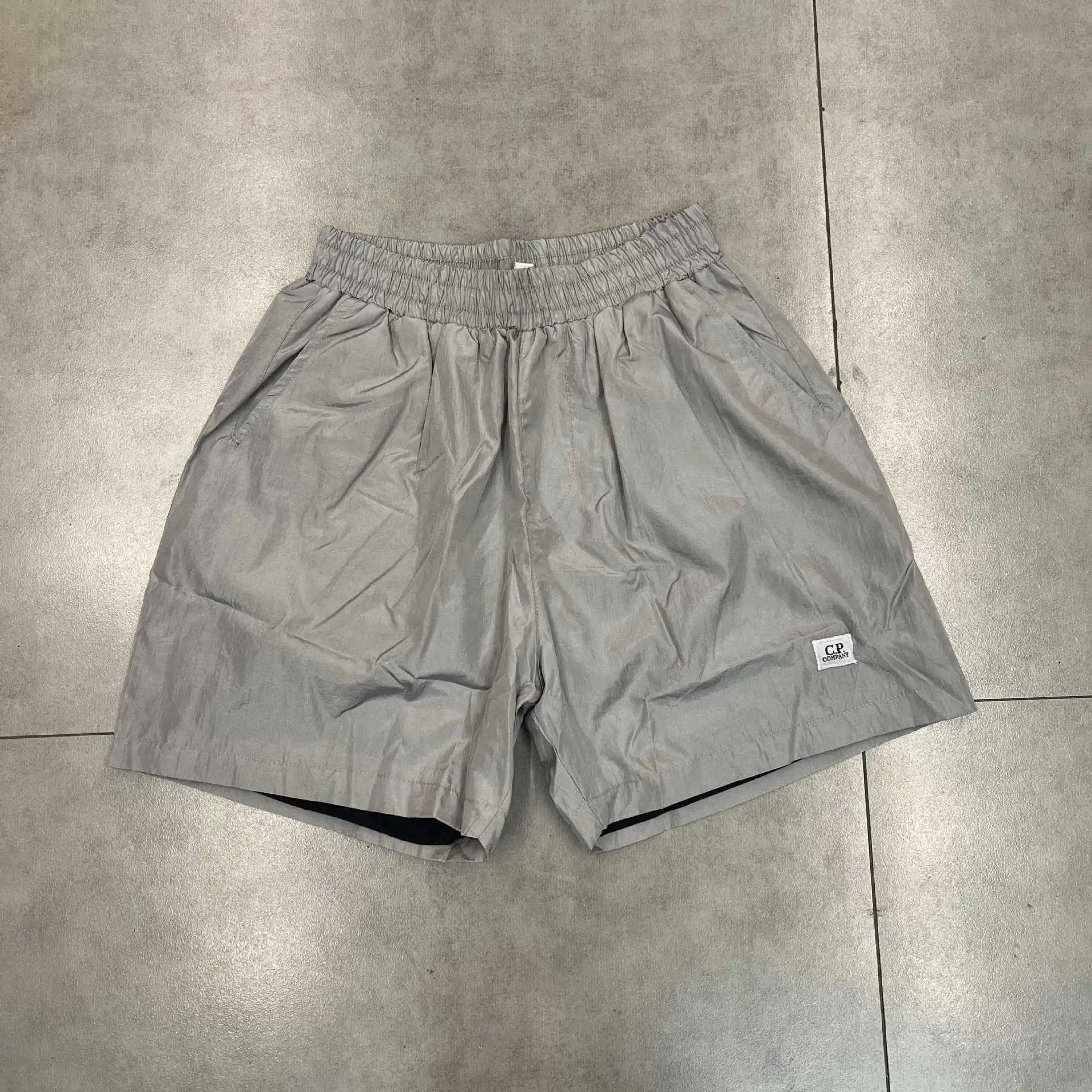 C.P. Company Goggle Shorts Army Green Shorts - 6