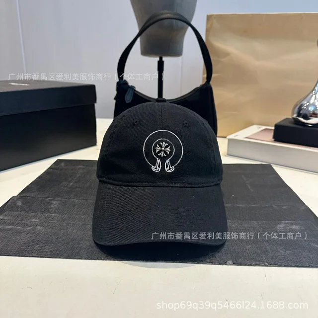 Chrome Hearts Hats Baseball Cap with Embroidered Cross and Horseshoe Motif product detail image 4
