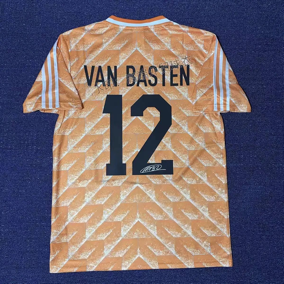 Inter Miami CF Lionel Messi #19 Signed Away Jersey Navy Blue - 19
