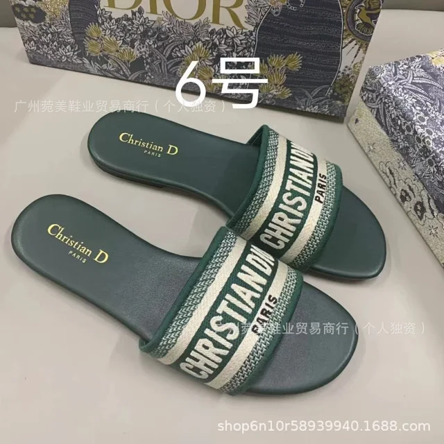 Christian Dior Slippers Dway logo-embroidered slide product detail image 9