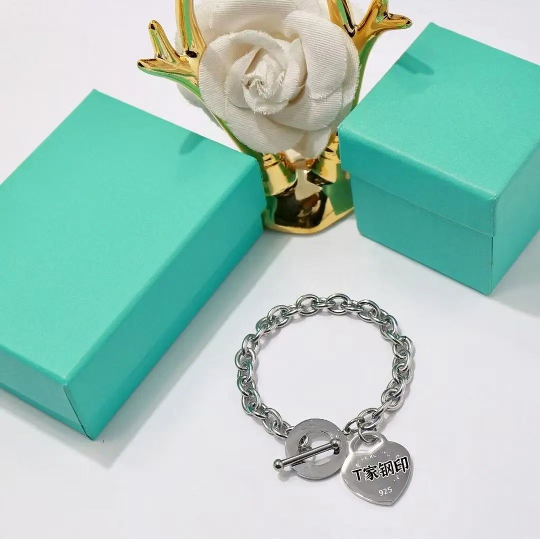 Tiffany & Co. Return to Tiffany Heart Tag Bracelet Gold Chain Bracelet Jewelry - 10