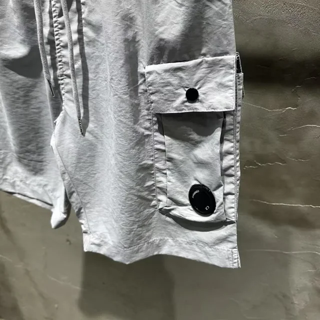 C.P. Company Shorts Nylon cargo with Lens pocket product detail image 7