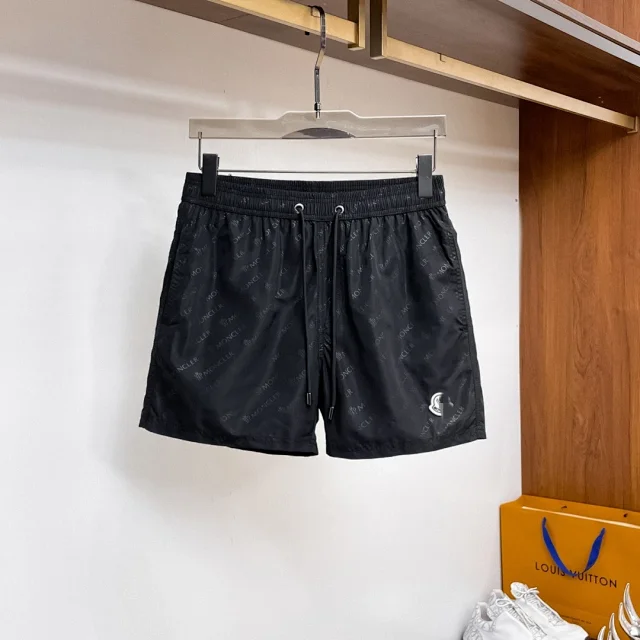 Moncler Shorts M242 logo-print drawstring product detail image 3