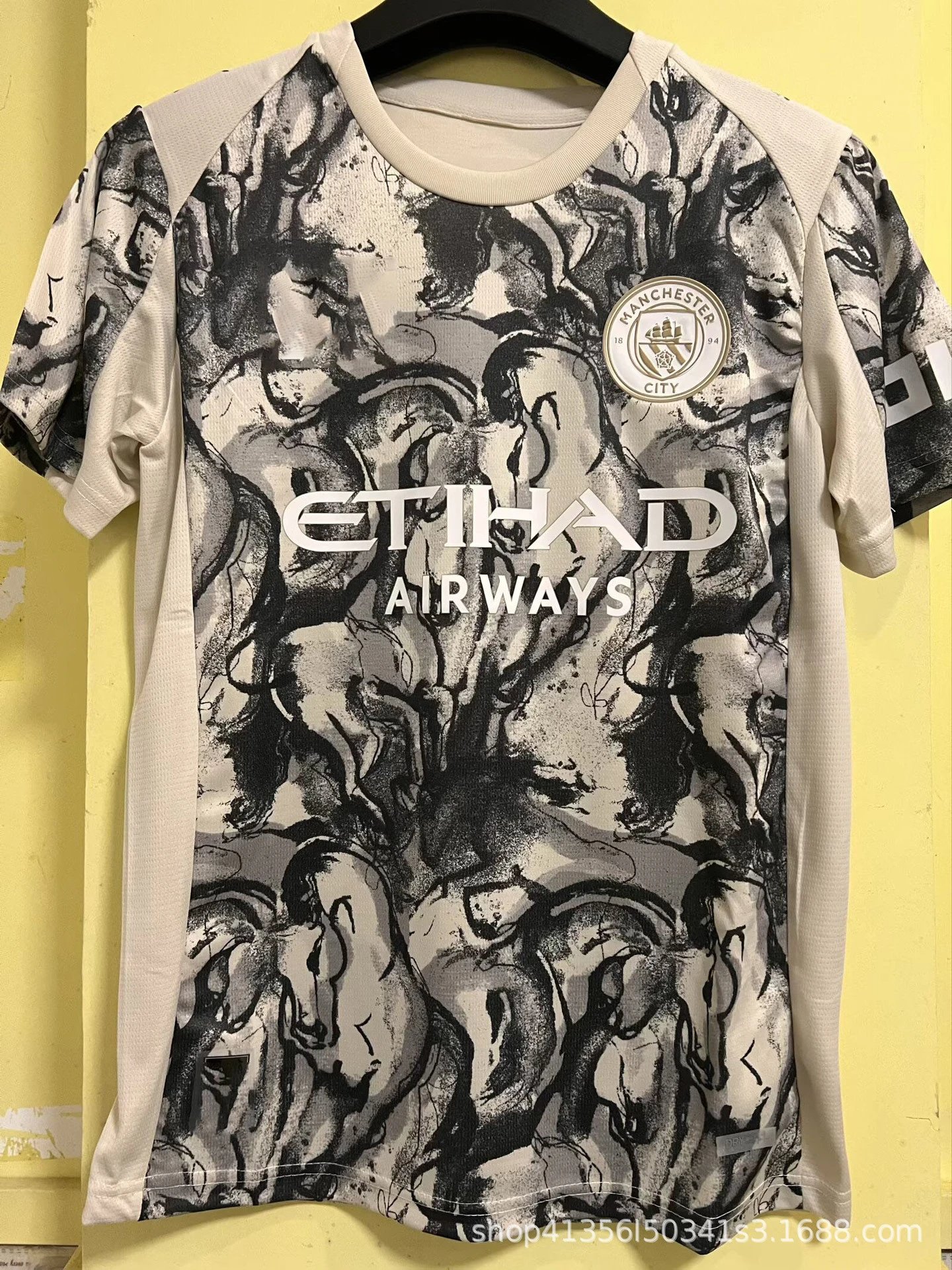 Design O'Neills Dublin's Originals x Guinness White Football Jersey - 3