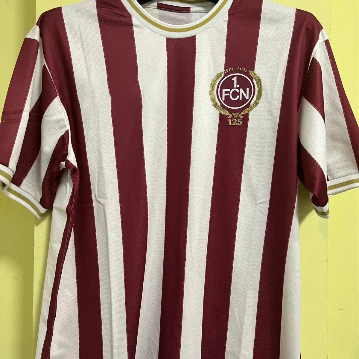 Macron Eintracht Frankfurt 2023-24 Away Jersey White / Green / Black Jersey - 5