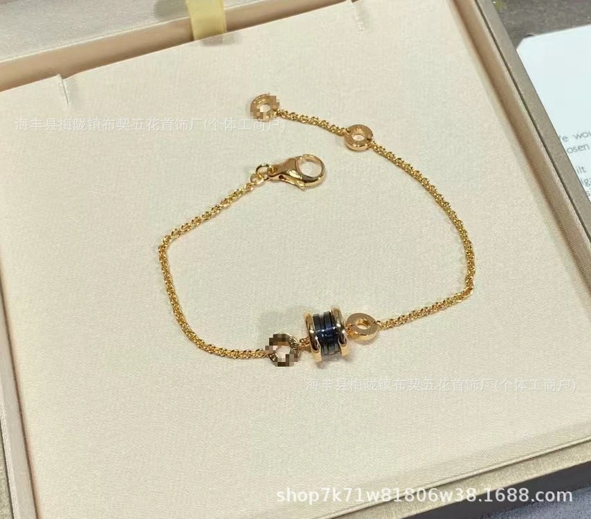 Design CNC Small Waist Chain Bracelet in White Gold with Pave Zirconia Jewelry - 8