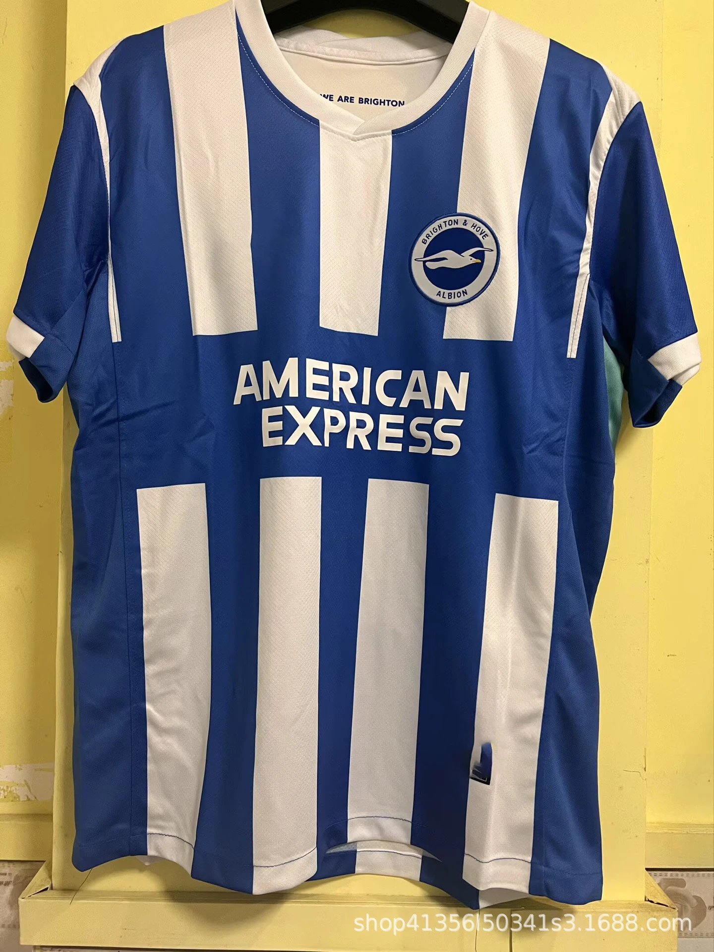 Macron Deportivo Alavés 2023-24 Away Jersey White / Blue Jersey - 3