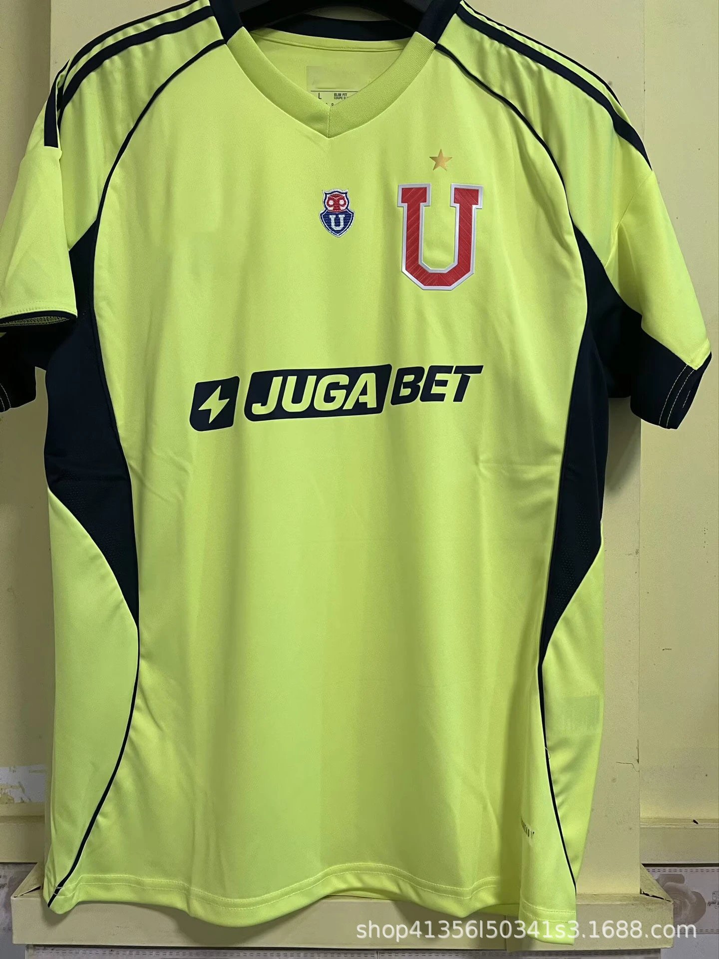 Macron Eintracht Frankfurt 2023-24 Away Jersey White / Green / Black Jersey - 12