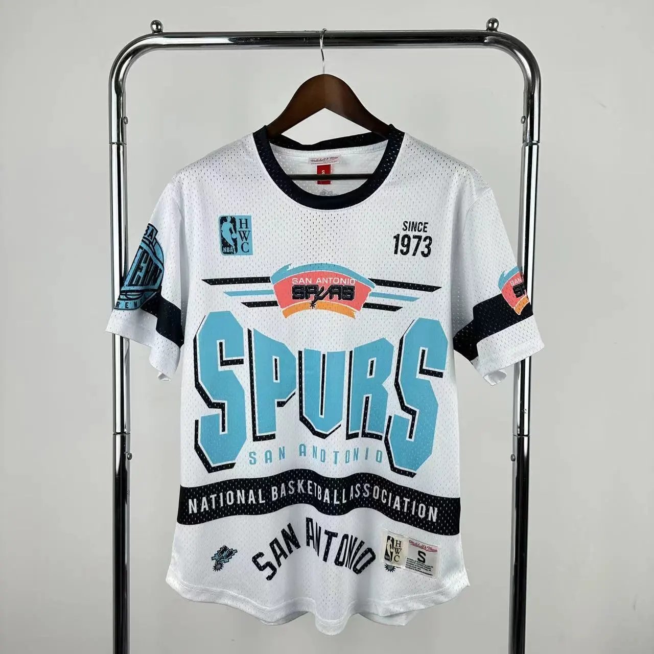 Mitchell & Ness Houston Rockets Throwback Mesh Jersey White - 11